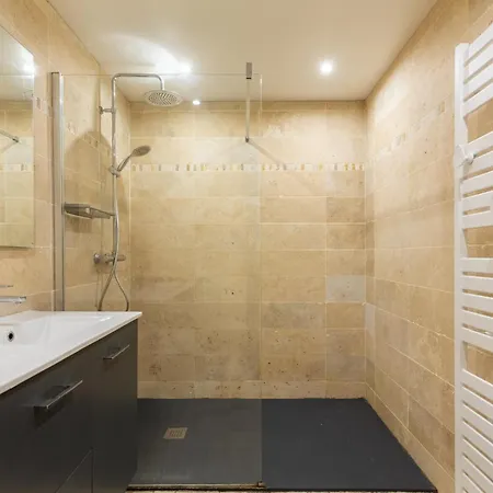 Appartement Tout Confort Avec Jacuzzi Privatif , Centre Loudenvielle * Loudenvielle